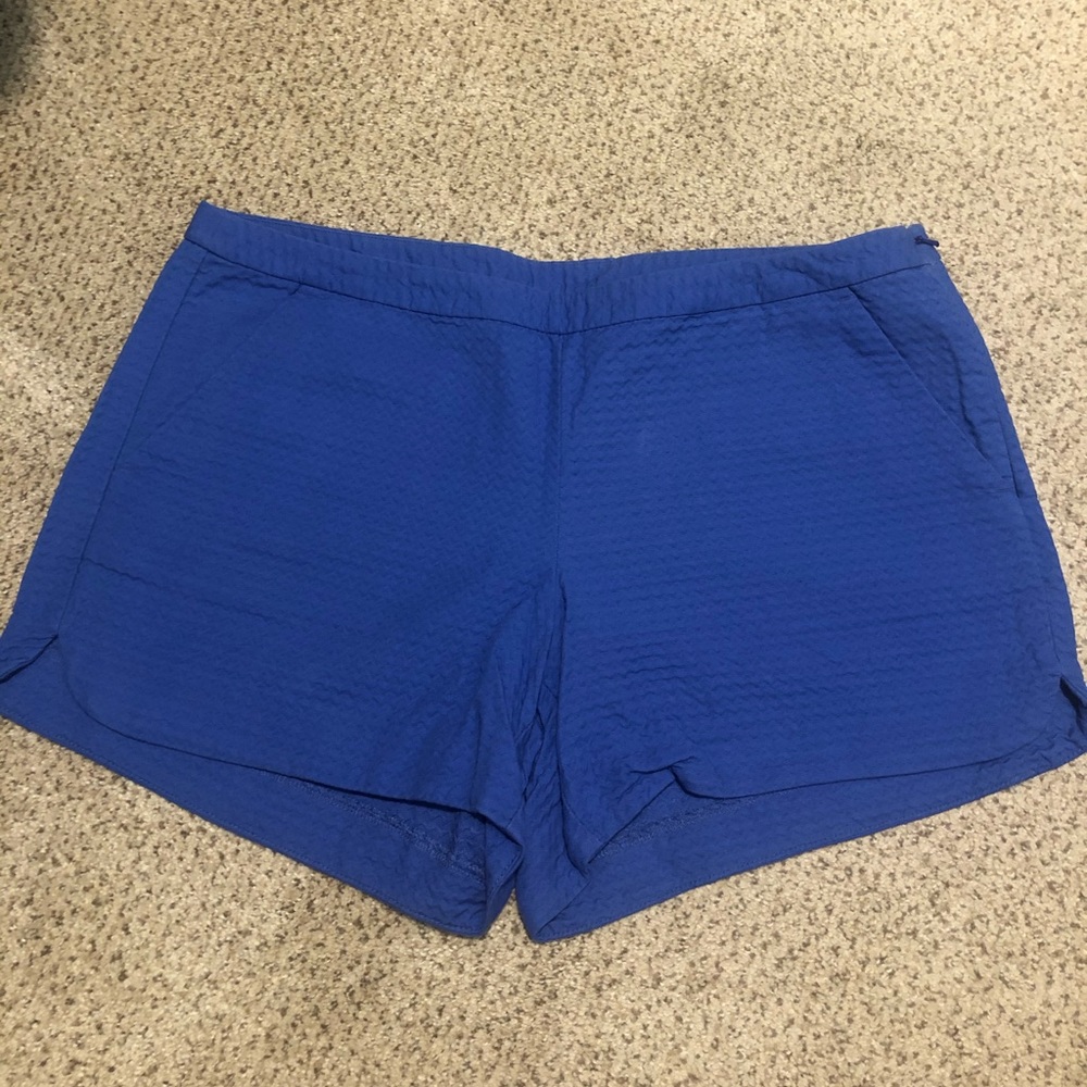 Lilly Pulitzer Adie short size 4